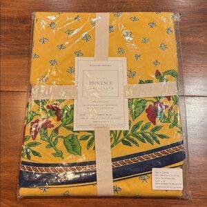 NIP Williams Sonoma Nappe Provence 70” Round Tablecloth 100% Cotton Yellow India